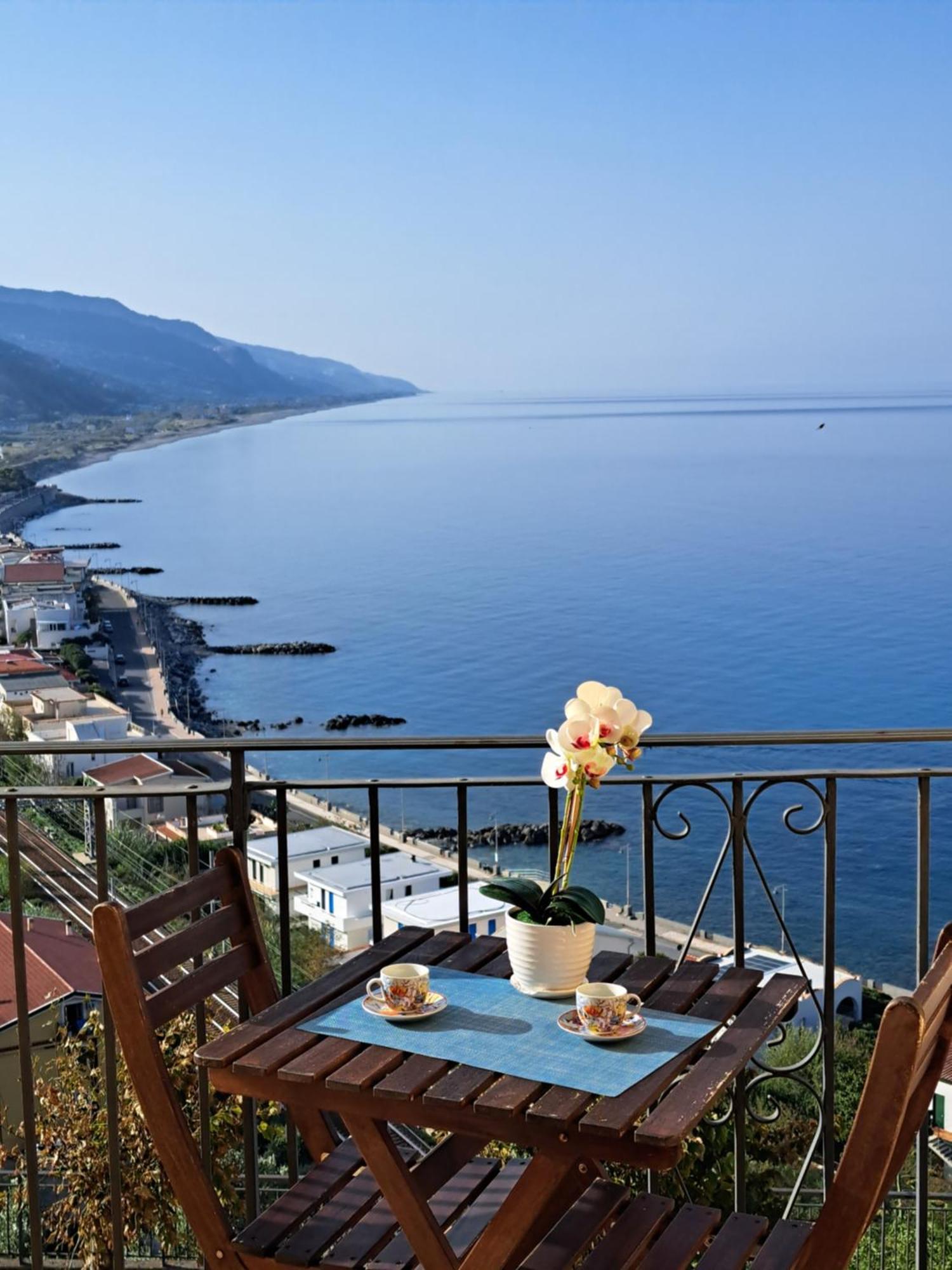 Un Oblo Sul Mare Daire San Lucido Dış mekan fotoğraf